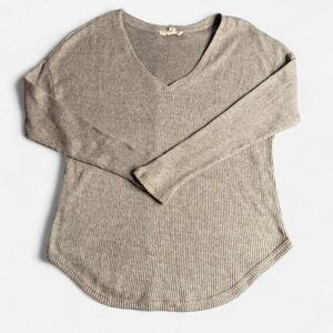Size Medium Super Soft and Comfortable Oatmeal Brown Long Sleeve V Neck